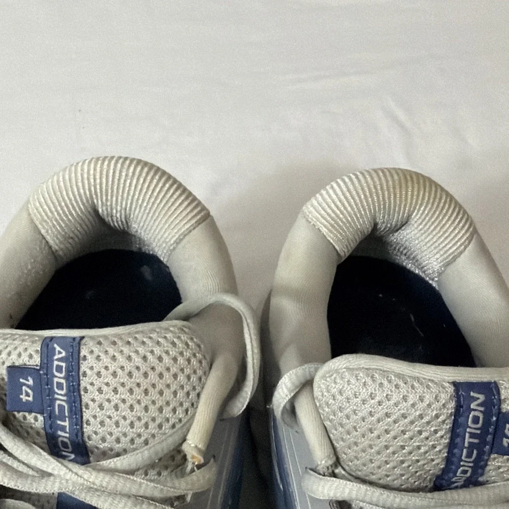 Brooks Addiction 14 1203061D077 Gray and Blue Running Sneakers Women's 10 D Wide
